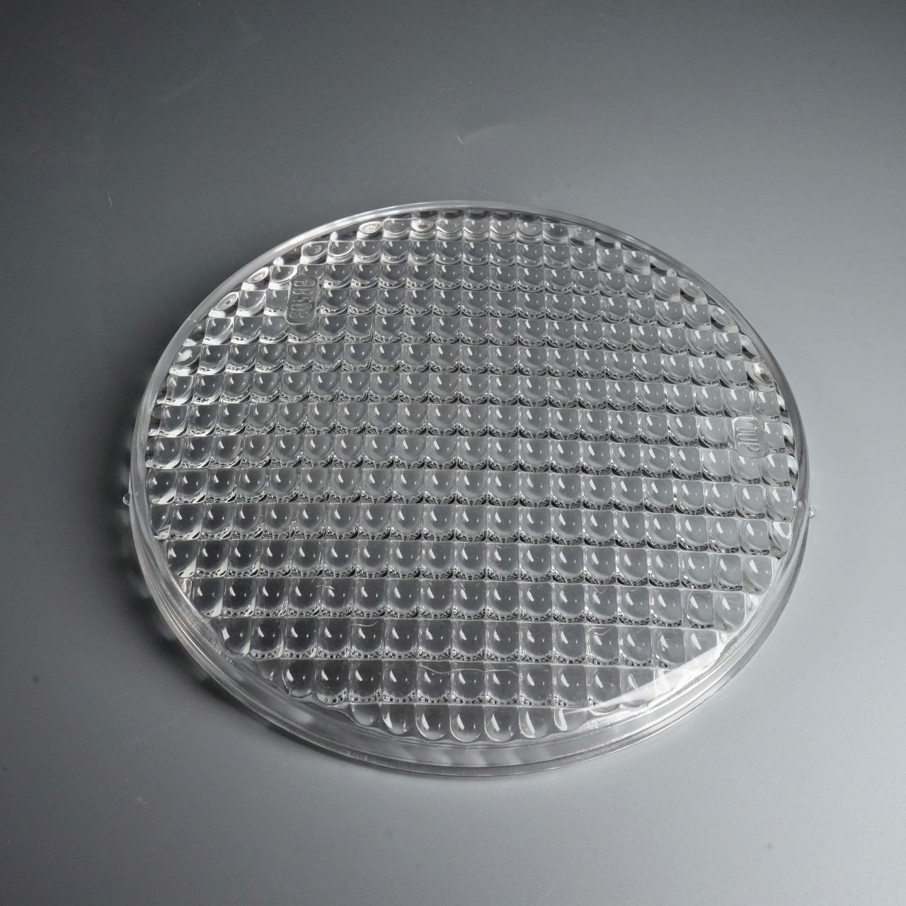 Pressed tempered round textured transparent car headlight lens (3)