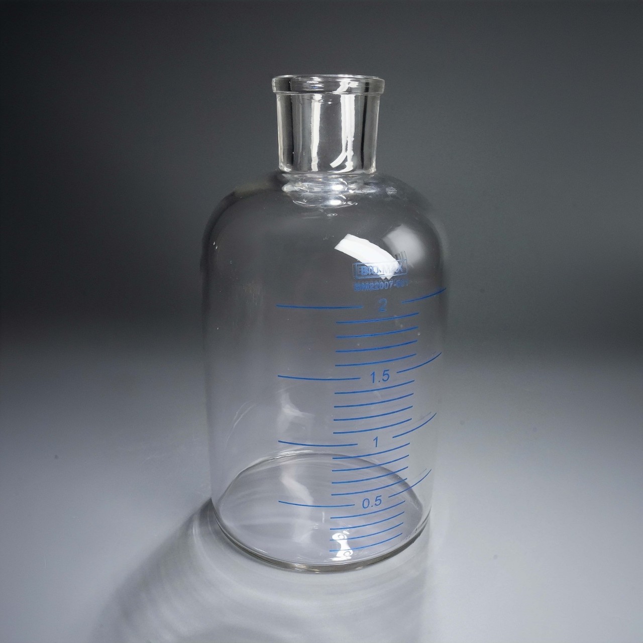 Borosilicate Glass Medicine Bottles - Custom Jars and Containers