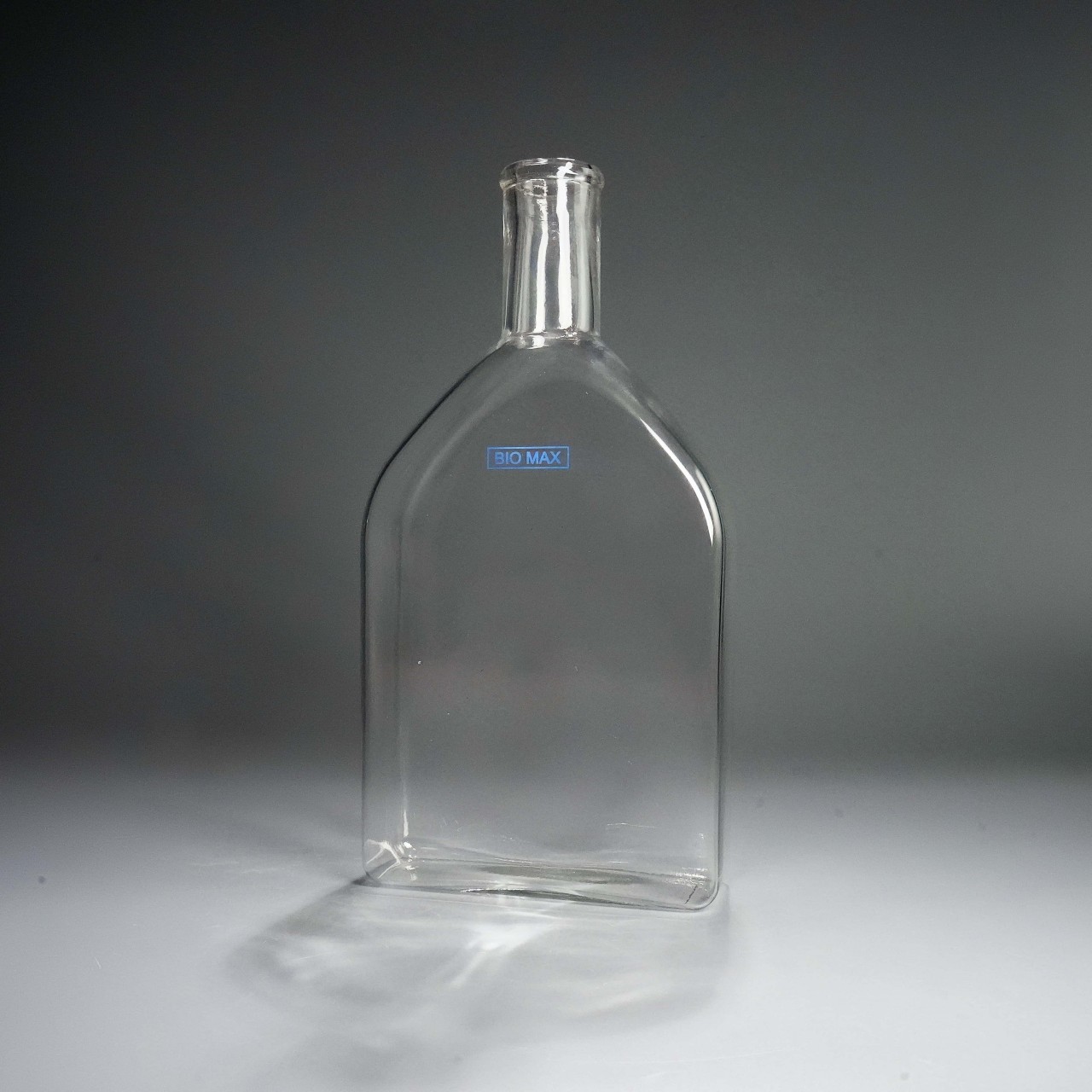 Laboratory Glass Storage Jars - Custom Size Bottles