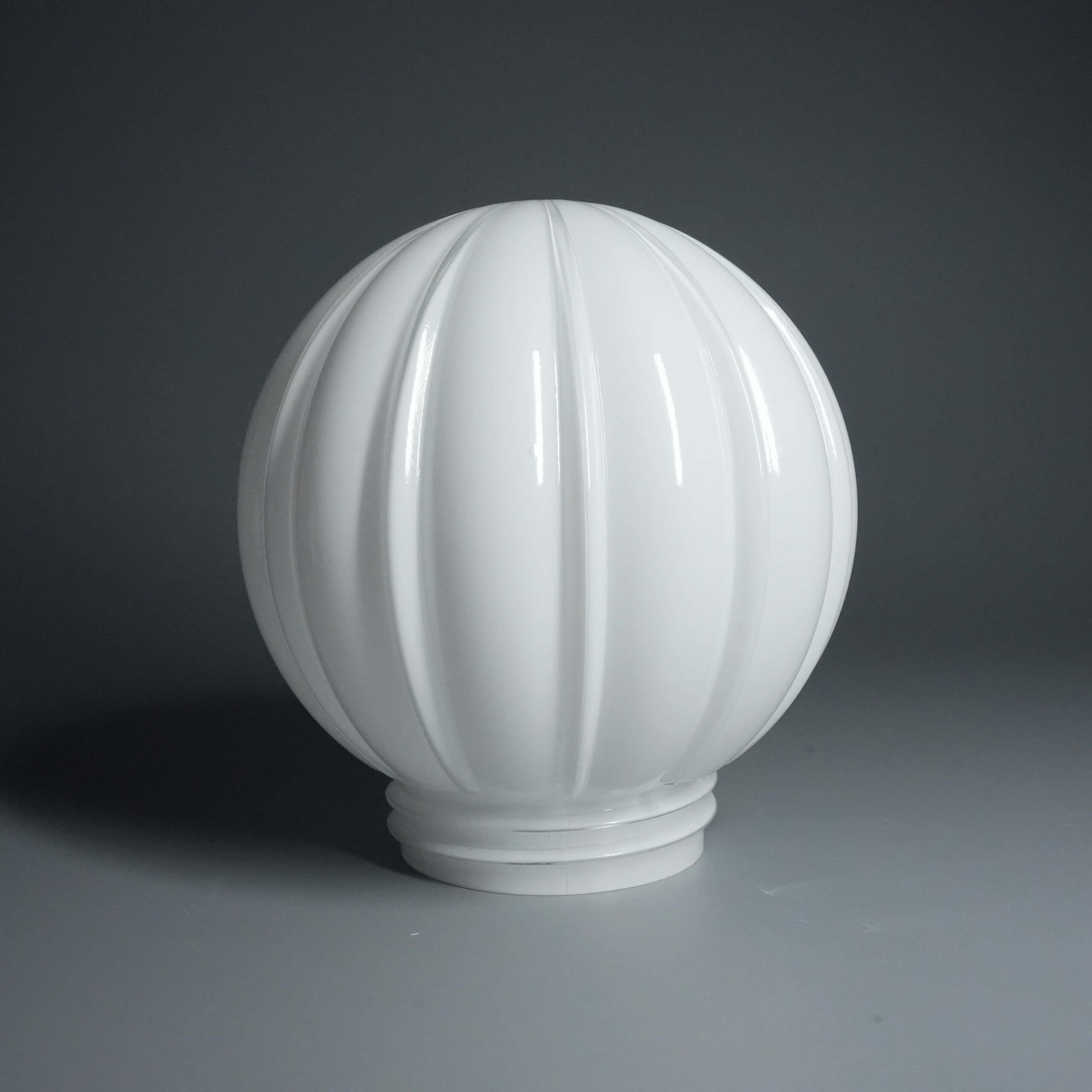 Vintage Opal Ribbed Scallop Shade with Screw Fitter