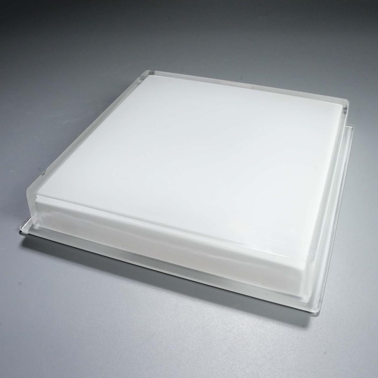 Molten Glass Pressing Services