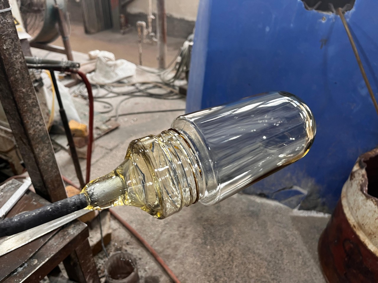 Molten Glass Blowing (8)