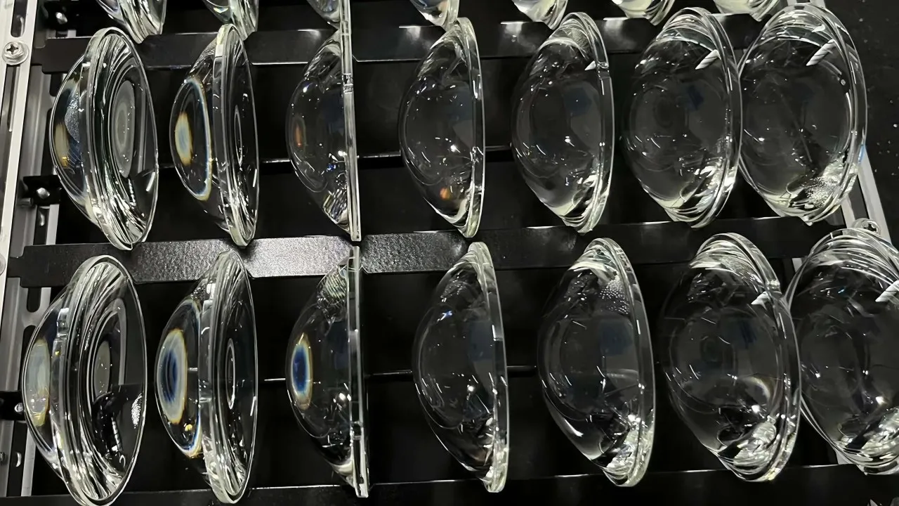 High-Volume LED Automotive Glass Lenses for Mass Production (1)