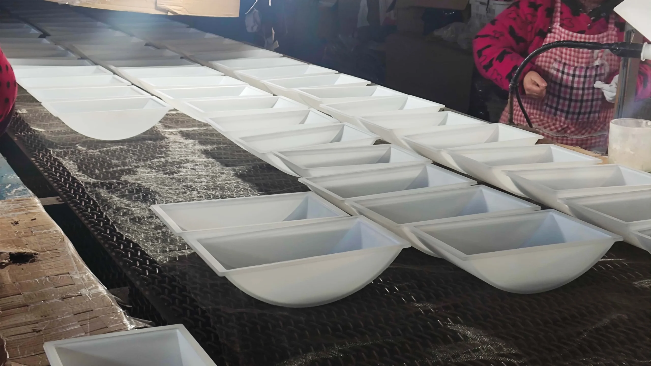 Custom Milky-White High-Borosilicate Outdoor Garden Lamp Shades (6)